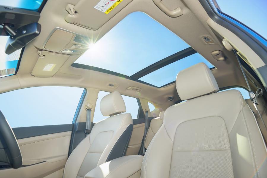 Детали интерьера Hyundai Tucson Highlander (TL) 2018 года  (AU) (фото 35 из 40)